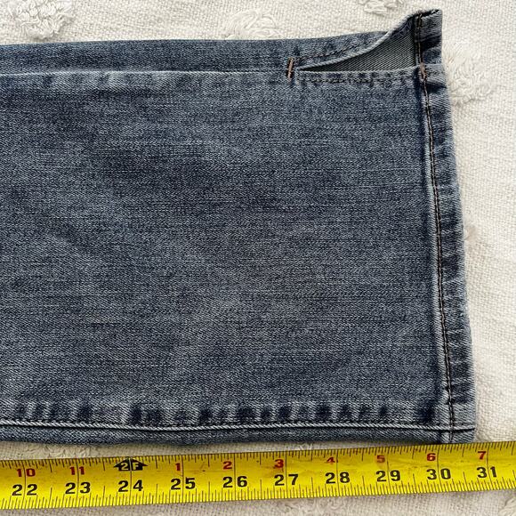 Judy Blue Slim Bootcut Light Wash Distress High Rise Denim Jeans Size 30 Stretch - Picture 5 of 8